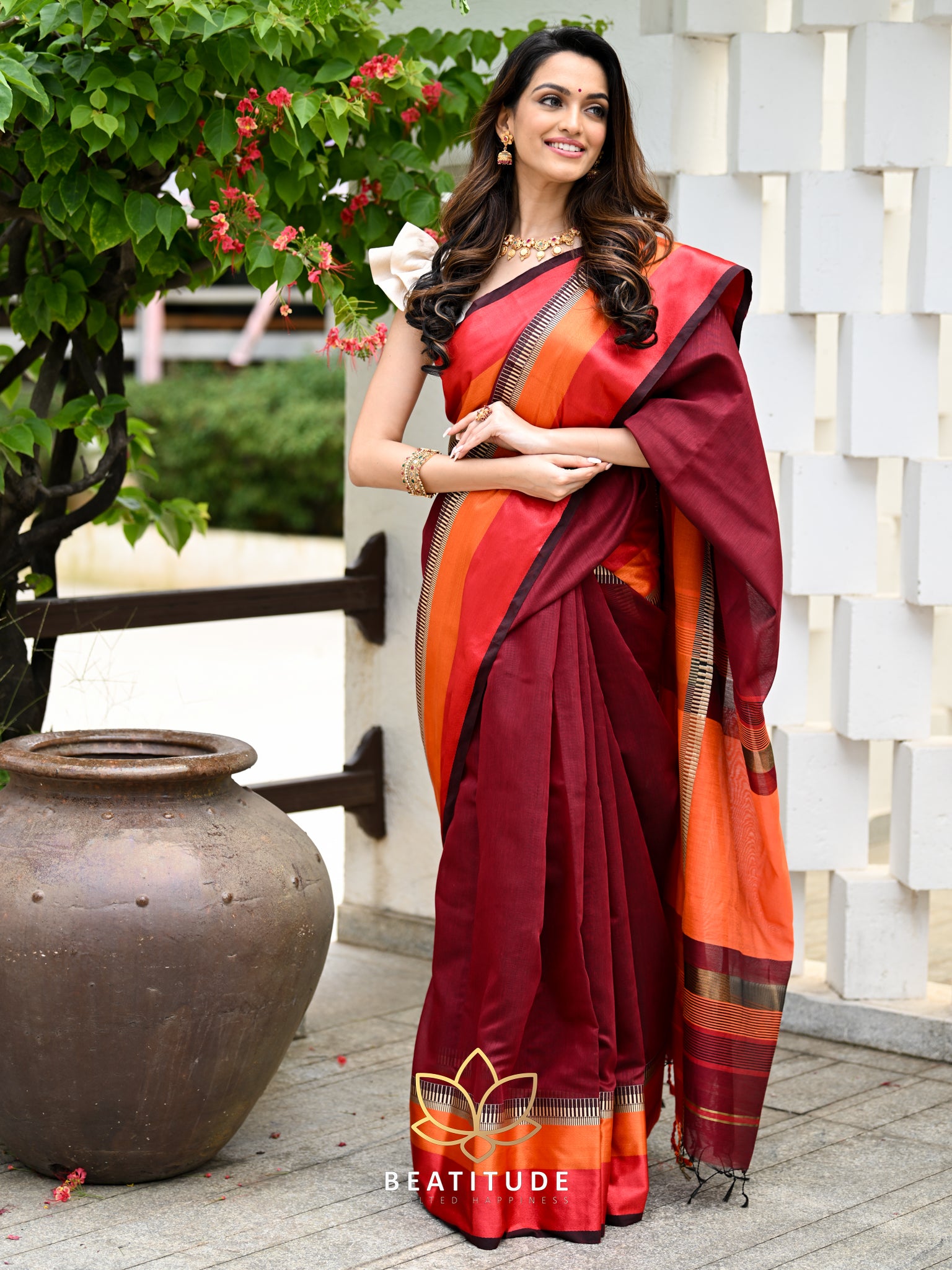 PuJoy Women`s Cotton Traditional Bengali Woven Than Plain Handloom Saree  (Brown) : Amazon.in: Fashion