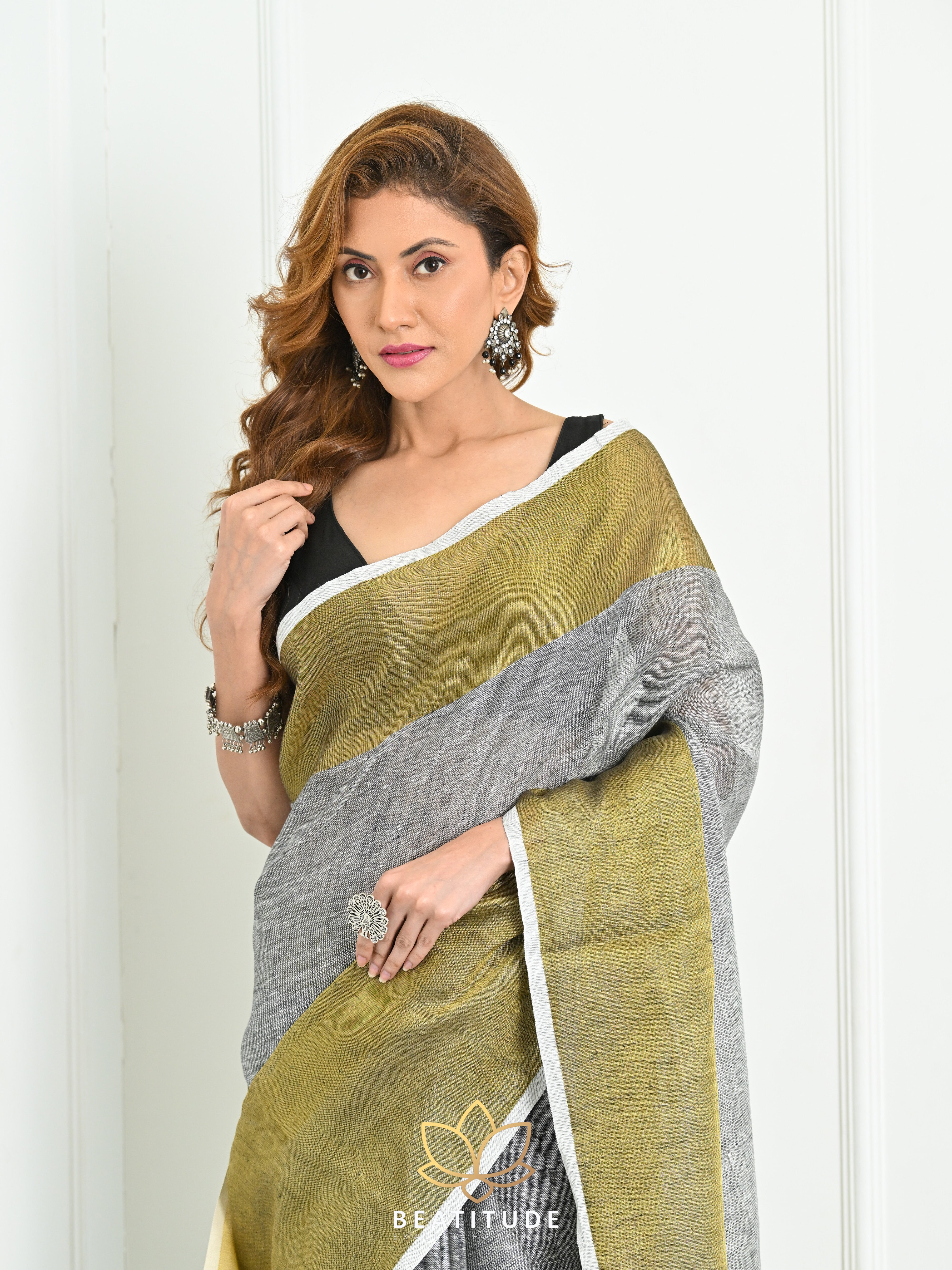 Buy Grey Pure Plain Cotton Linen Saree-UNM72850 Online at  Unnatisilks.com|UNM72850