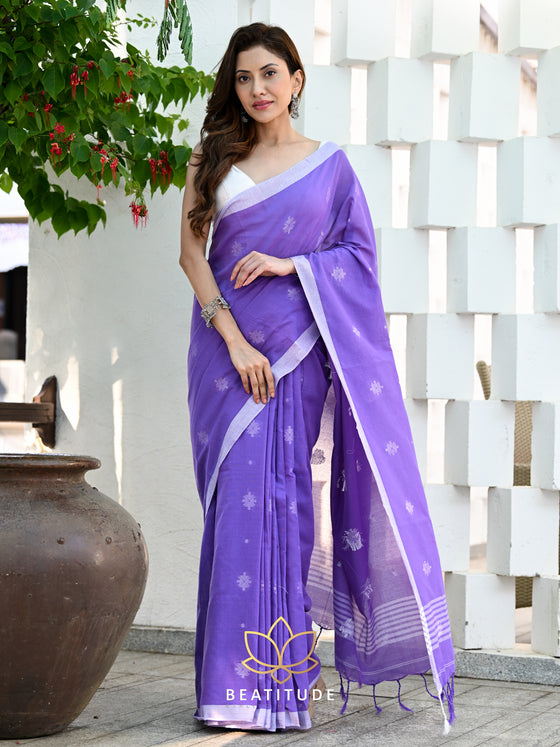 Handwoven pure mercerised cotton jamdani saree, enhanced with geometrical  patterns in the palla. *Jamdani… | Cotton saree designs, Woman suit  fashion, Jamdani saree