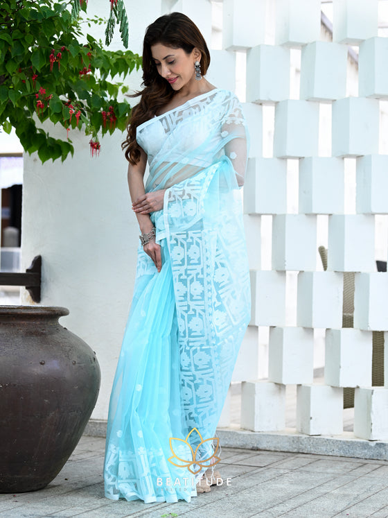 Mesmerising Blue Resham Muslin Pure Silk Saree With Blouse