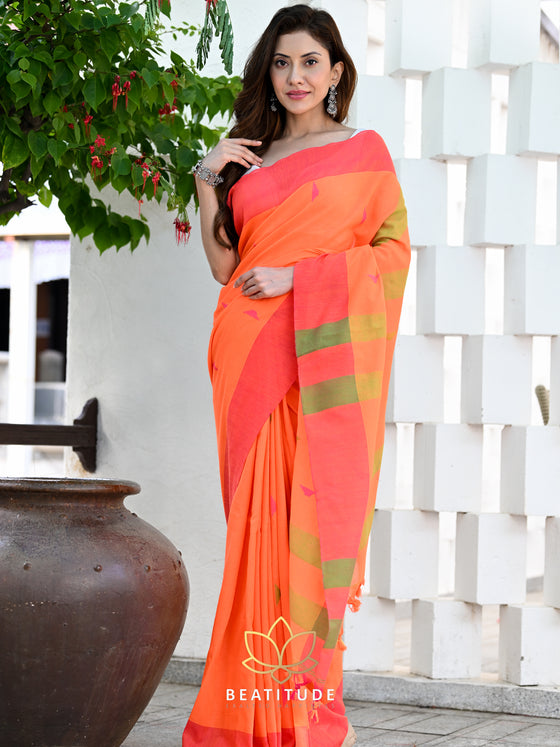 Orange Maheshwari Silk Handloom Cotton Saree with Pink Border | Orange saree,  Saree, Seamless fashion