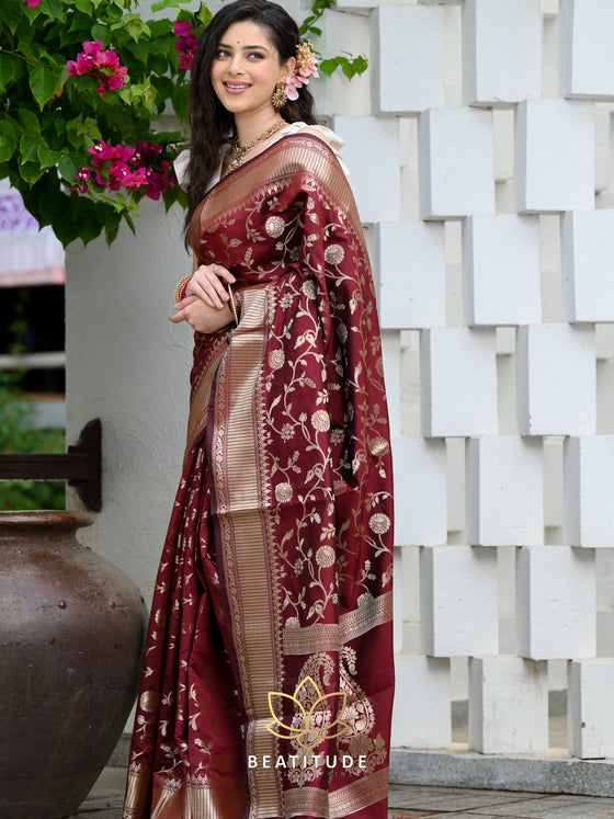 Buy Cream & Maroon Banarasi Silk Saree With Blouse online-Karagiri