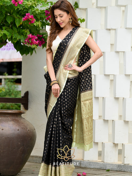 Buy Kalyan Silks Floral Pure Linen Banarasi Saree - Sarees for Women  25999160 | Myntra