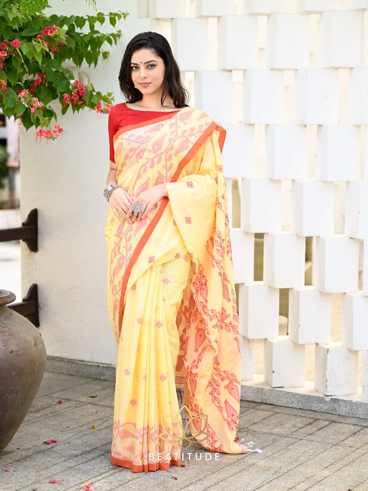 Blue-Yellow meenakari Dhakai Jamdani Saree – Prithas