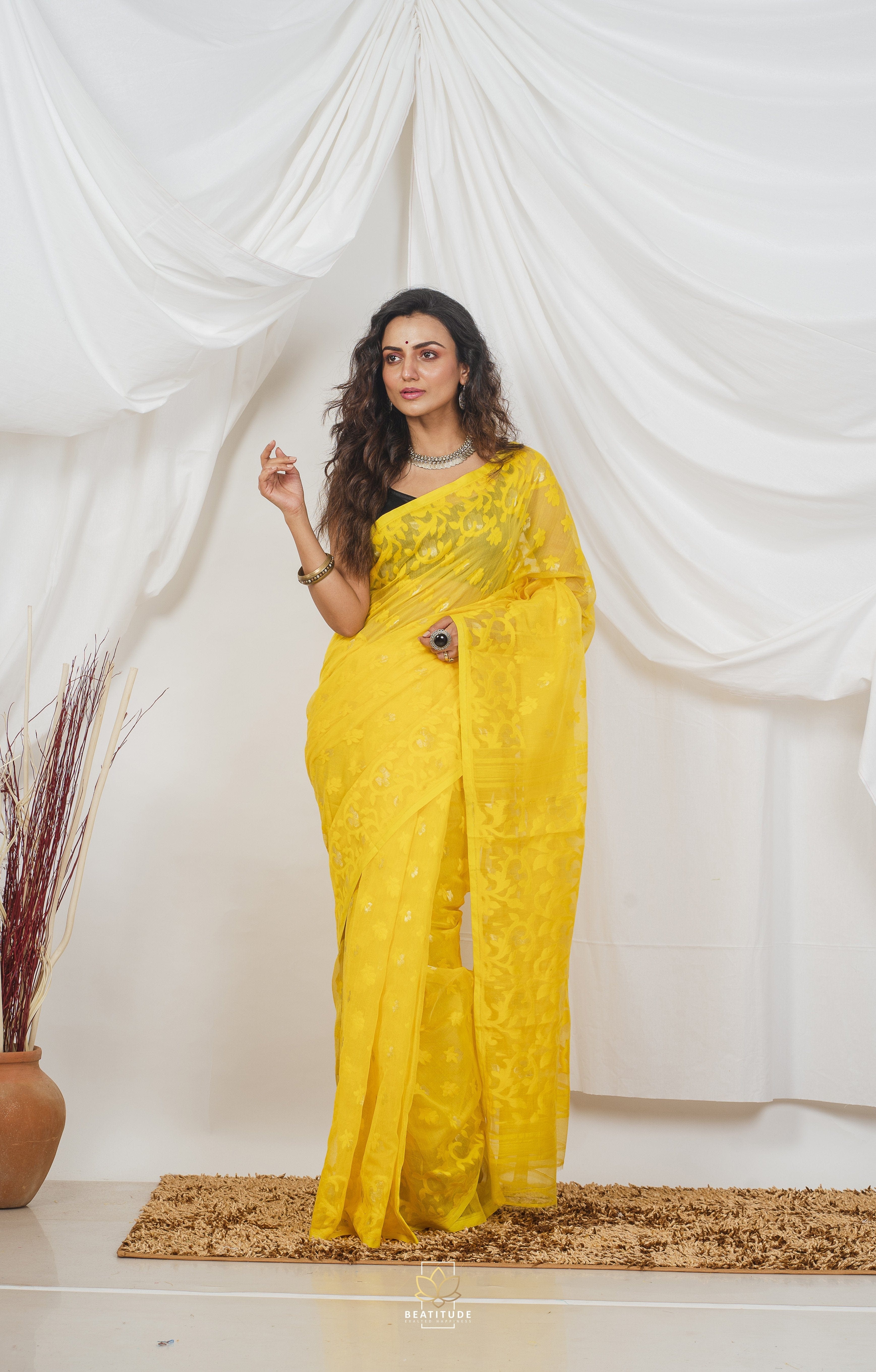 Handloom Muslin Silk Saree - Yellow with Leaf Design - ArtisanSoul