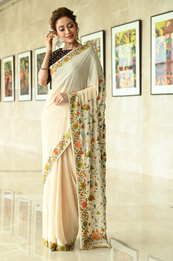 Buy Online Yellow Floral Print Ruffle Georgette Saree with Green Blouse –  Pure Elegance