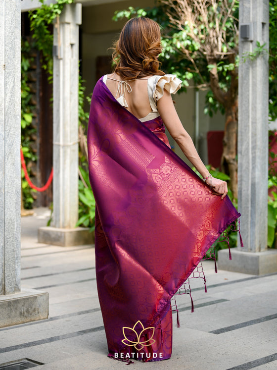 Shaded Purple Woven Banarasi Silk Saree With Blouse – Rushini