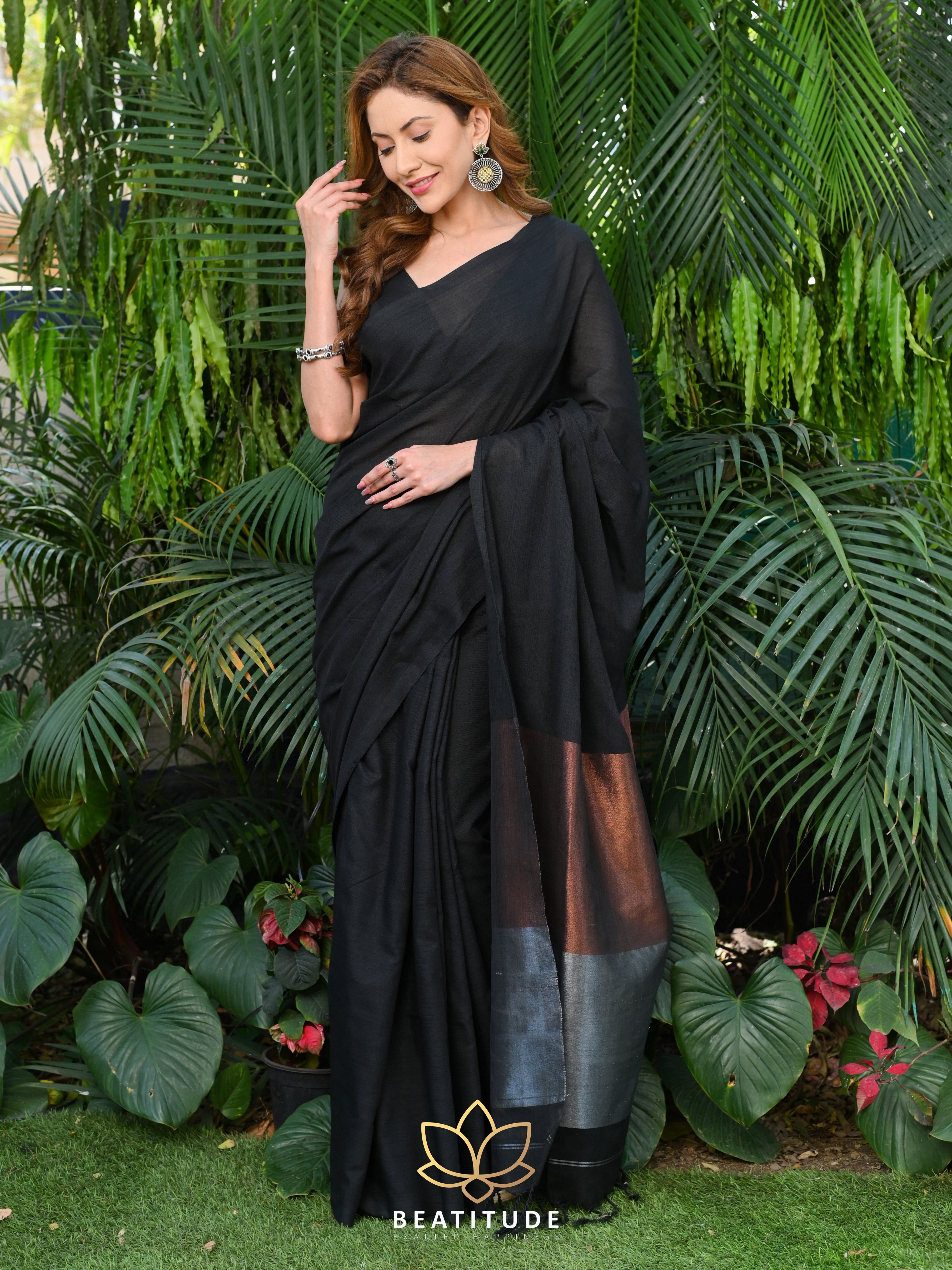 Black Pure Katan Silk Banarasi Handloom Saree - Tilfi