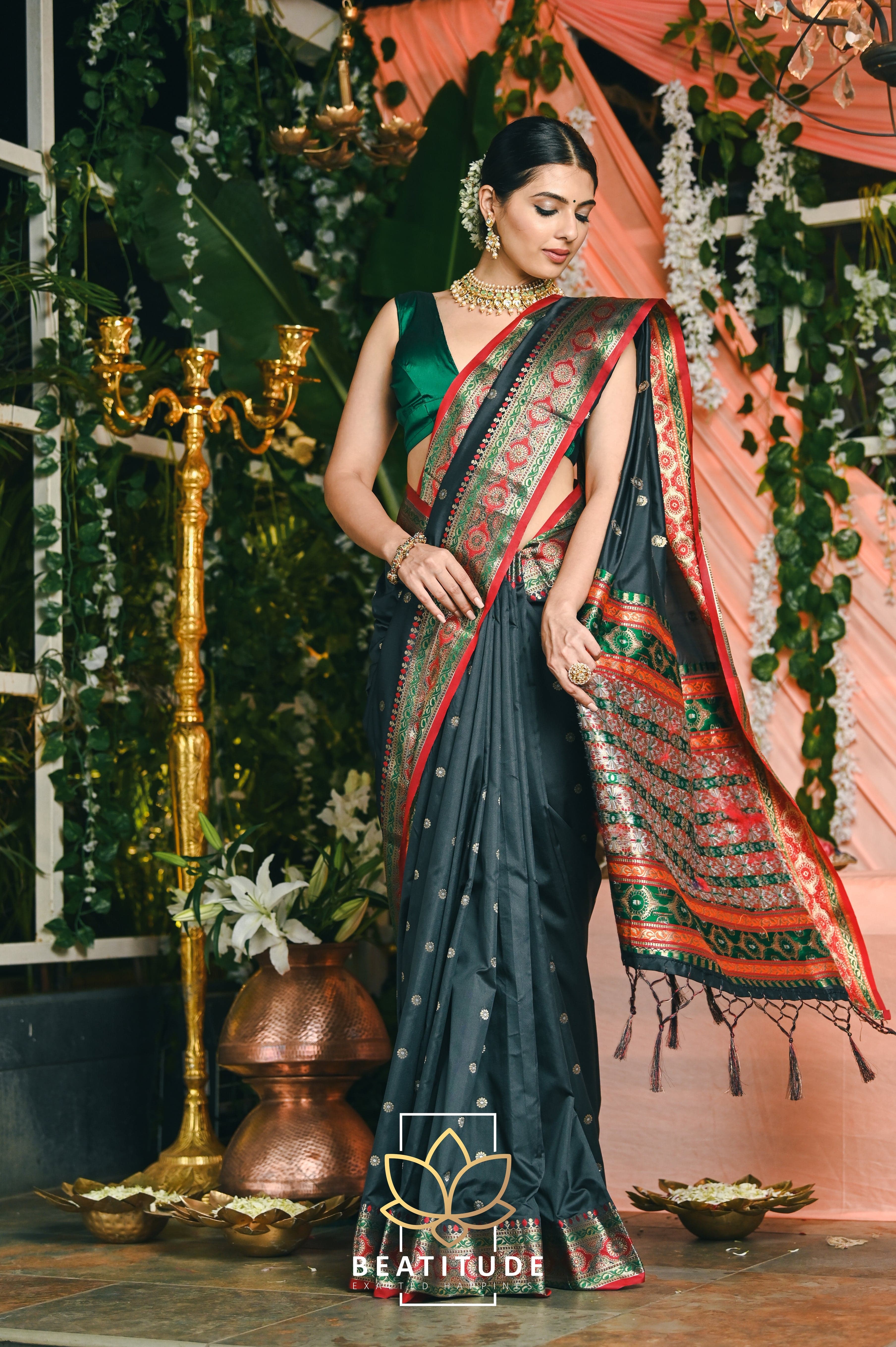 Grey silk saree with blouse 1507