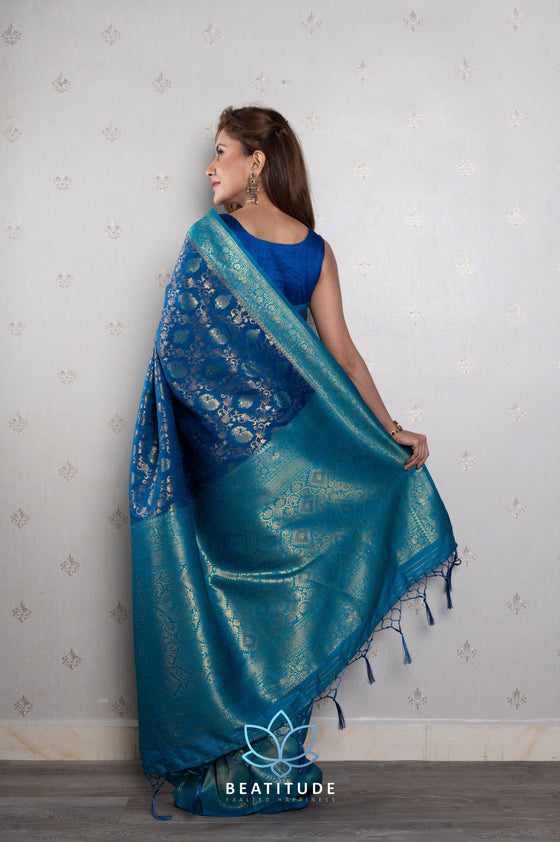Sushila Vintage Heavy Saree Pure Satin Silk Banarasi Brocade Woven Sari  Fabric | eBay