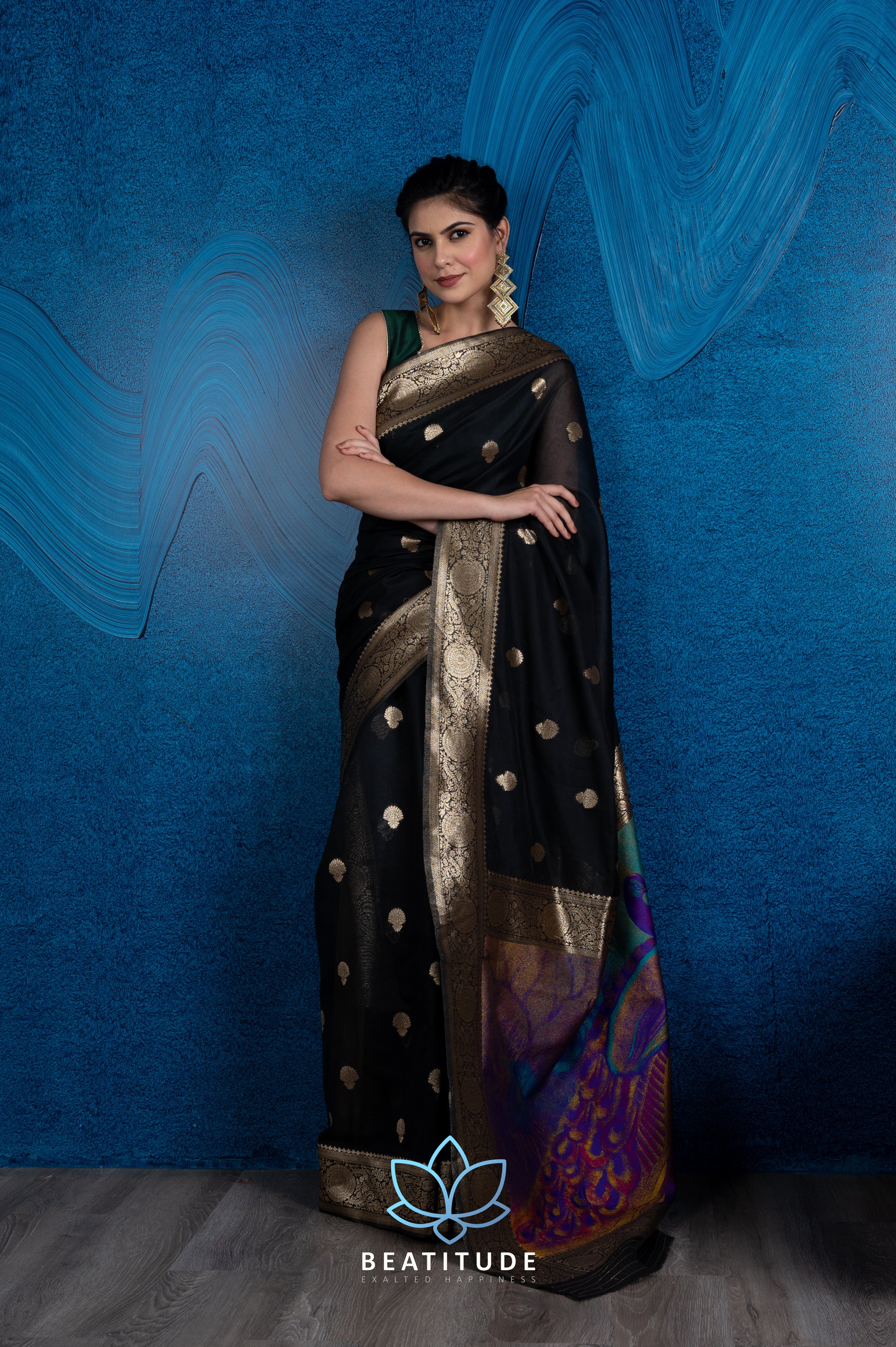 Buy Black Sarees for Women by ROYAL RAJGHARANA SAREES Online | Ajio.com