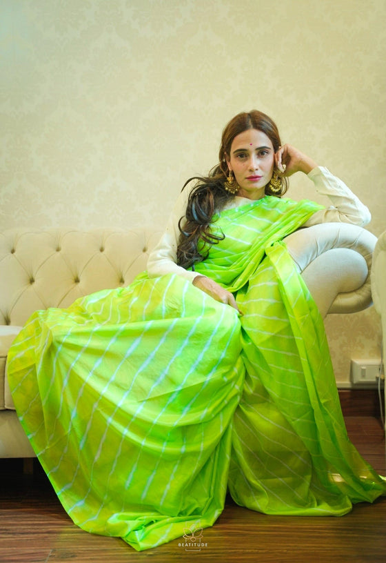 Buy Samah Printed Bandhani Georgette Green, White, Gold Sarees Online @  Best Price In India | Flipkart.com